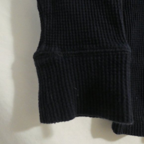OLD NAVY | medium 7/8 | Long Sleeve Navy Blue Waffle Knit Crew Neck Shirt | NWOT - Picture 5 of 15